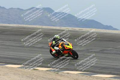 media/Nov-15-2025-Race Pace (Sat) [[8de605a2d8]]/Non Verified Riders (1st 20 Minutes)/Bowl (1015am)/